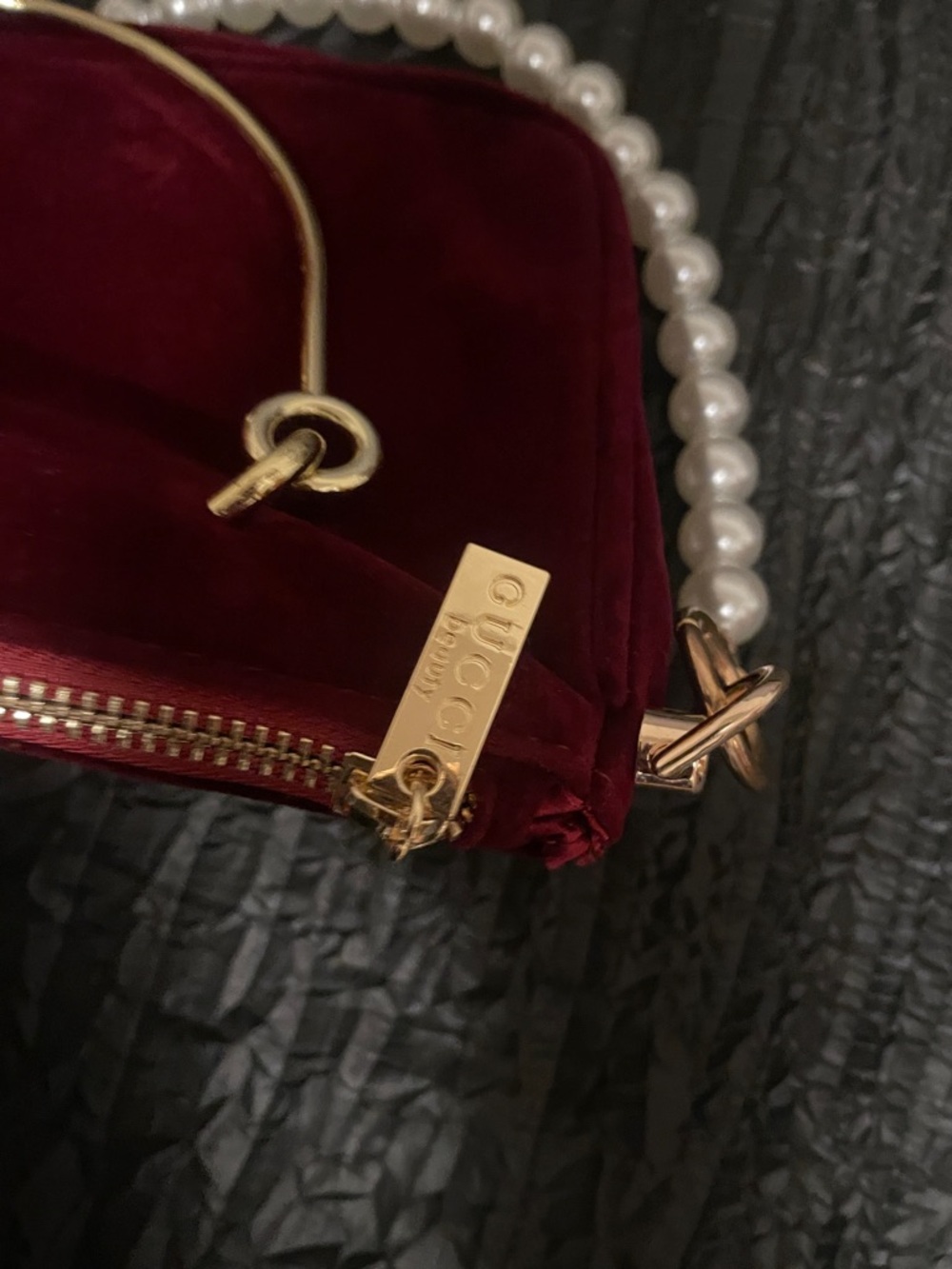 Gucci Burgundy Velvet Mini Bag with Pearl Handle and Bee Emblem - Picture 13 of 17